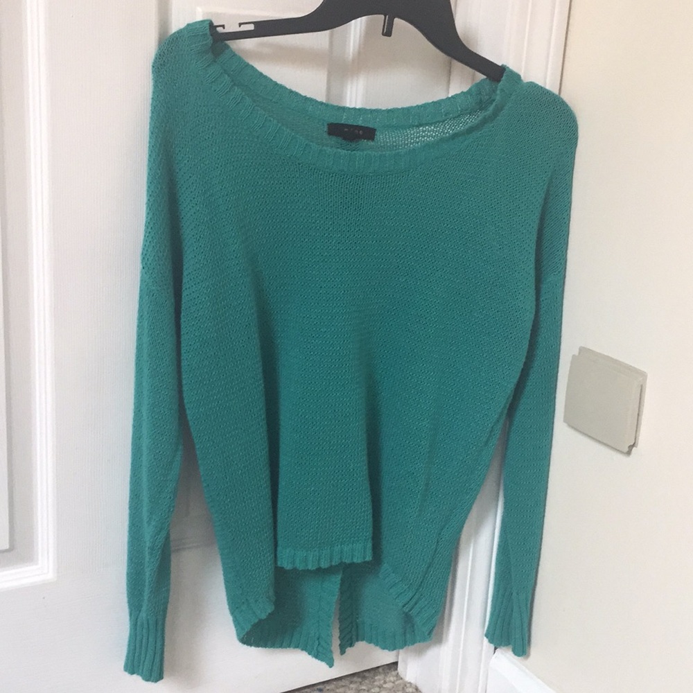 Sweater size small